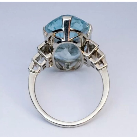 Elegant 925 Silver Ring Women Oval Cut Aquamarine - Picture 2 of 11